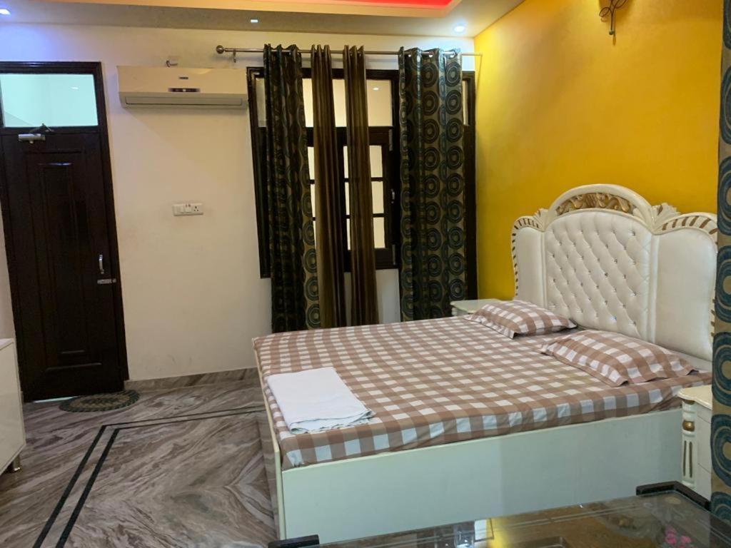 $4 Home Stay อัมริตสา ภายนอก รูปภาพ