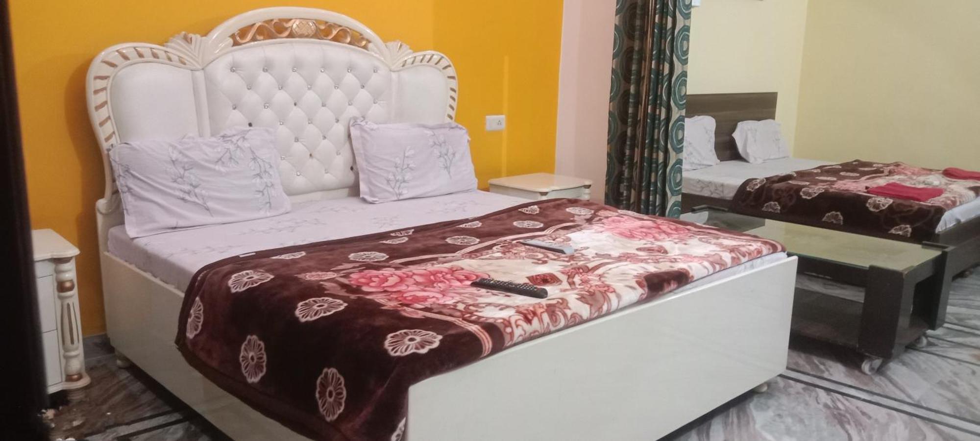$4 Home Stay อัมริตสา ภายนอก รูปภาพ