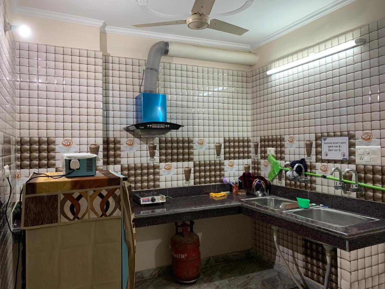$4 Home Stay อัมริตสา ภายนอก รูปภาพ