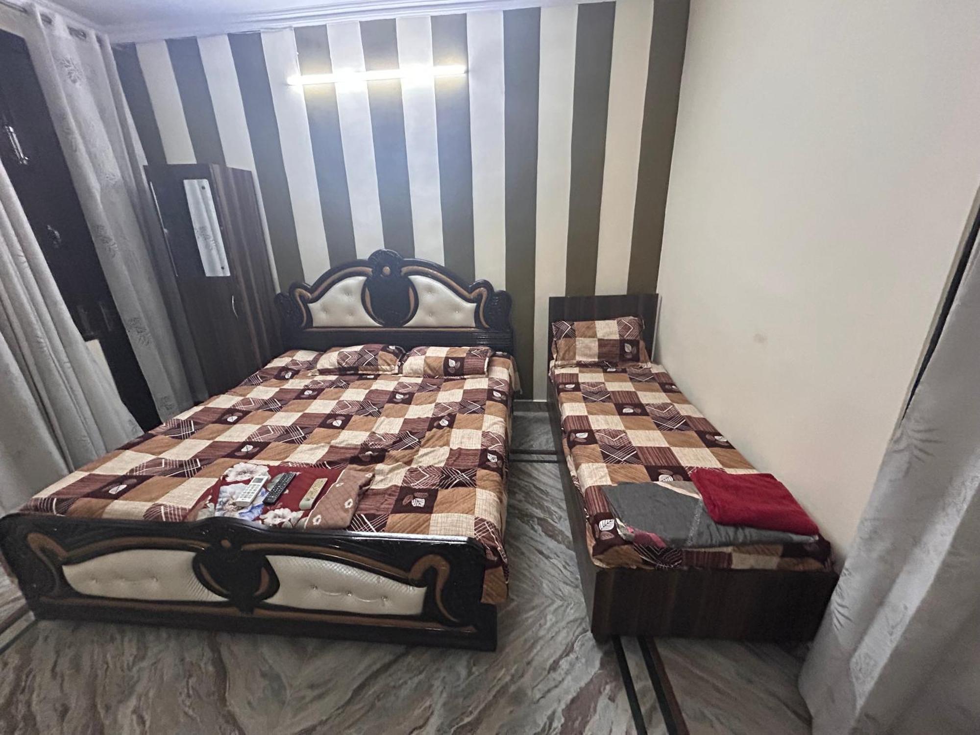 $4 Home Stay อัมริตสา ภายนอก รูปภาพ